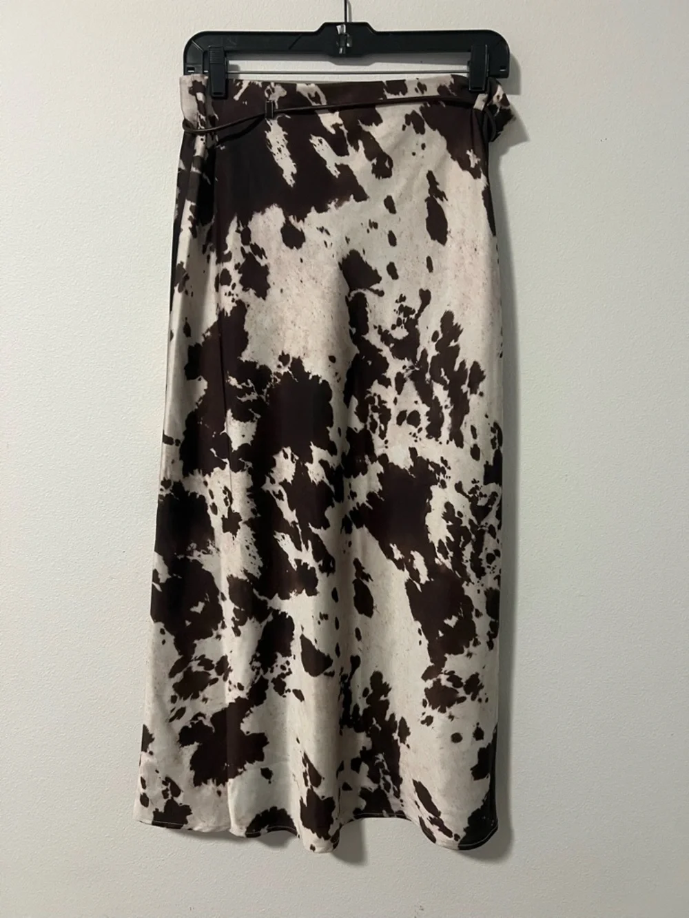 Cow-Print Midi satin  Skirt in Brown and Cream - Picture 2 of 3